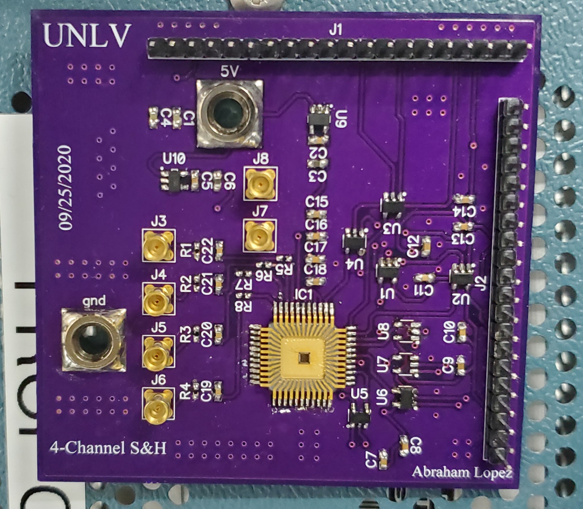 https://cmosedu.com/jbaker/students/abraham/S&H%20Chip/Finished_S&H.jpg